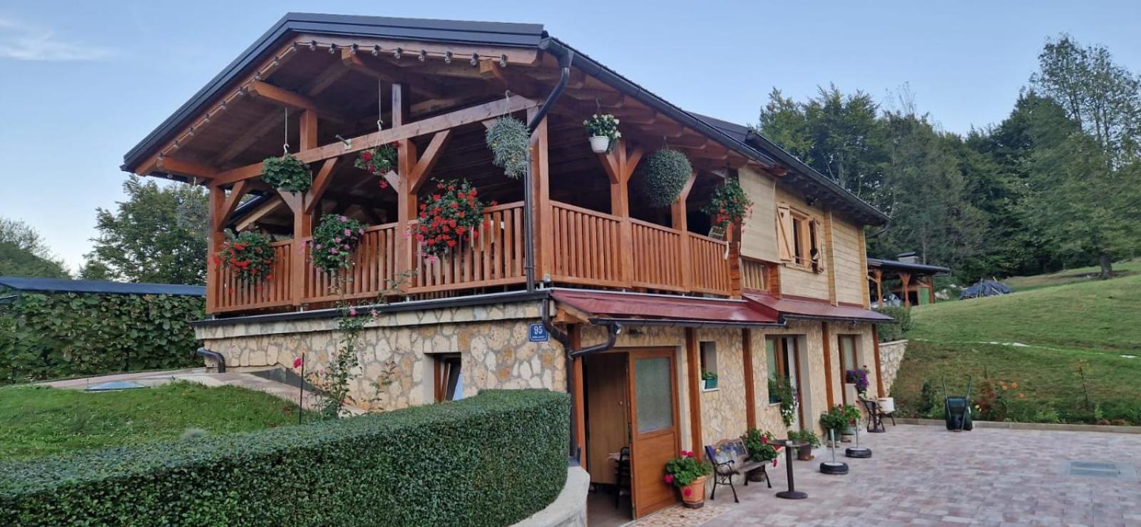 Apartamento Plitvice Zg Smoljanac Exterior foto