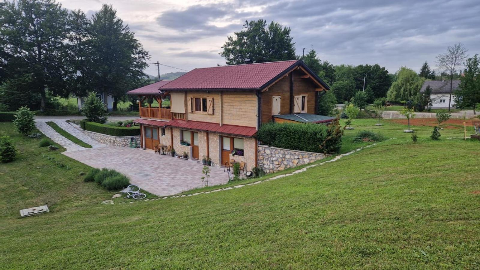 Apartamento Plitvice Zg Smoljanac Exterior foto