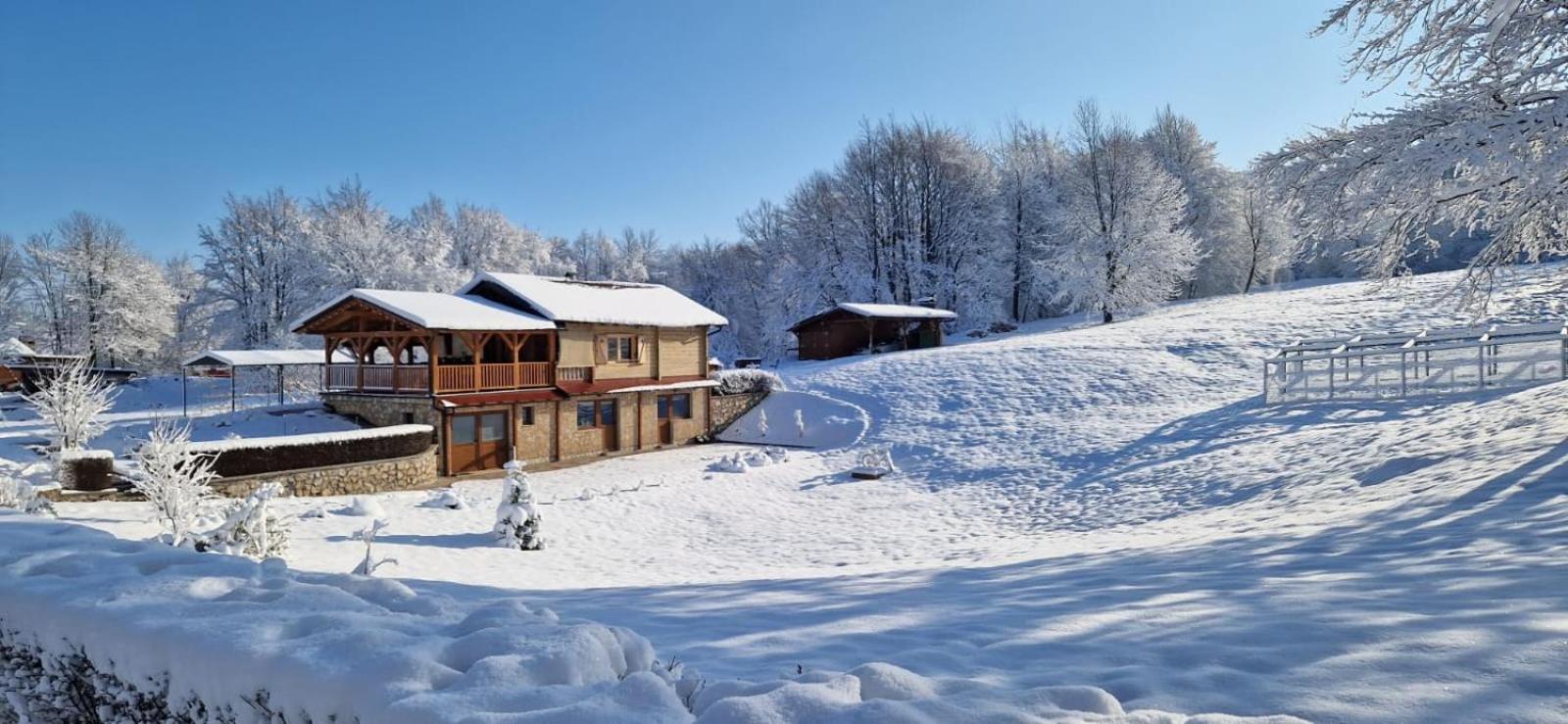 Apartamento Plitvice Zg Smoljanac Exterior foto